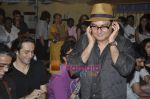 Vinay Pathak at the Music Launch of Chalo Dilli in Pritam Dhaba, Mumbai on 5th April 2011 (4).JPG